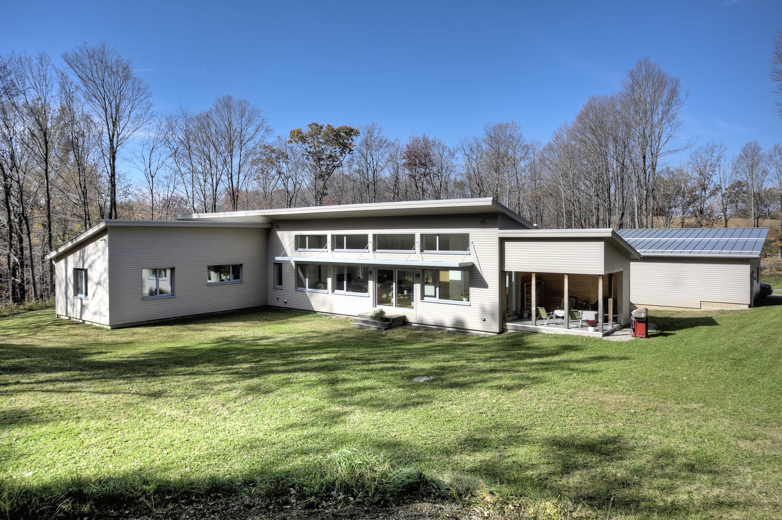 Sherman Contemporary House Front Image